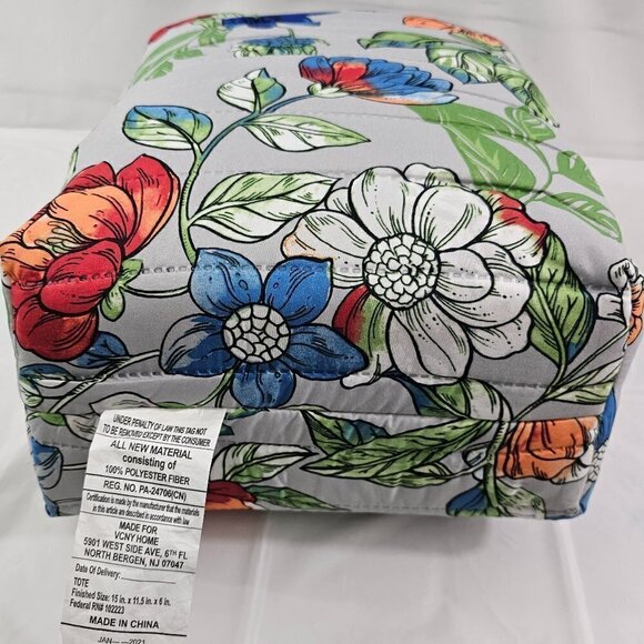 Mainstays Reversible Quilt Set In-a-Tote Full/Queen Grey Floral Bedding 4 PC Set - Picture 10 of 16